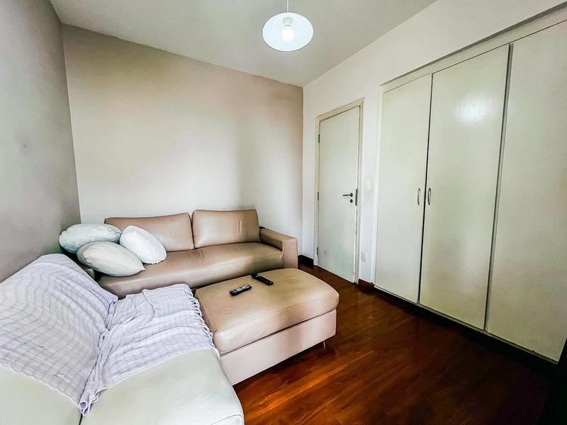 Aclimação | 150m² | 4 Dorms (2 Suítes) | 3 Vagas | Sacada | 700m do Parque da Aclimação: 6ª foto da galeria de imagens do imóvel