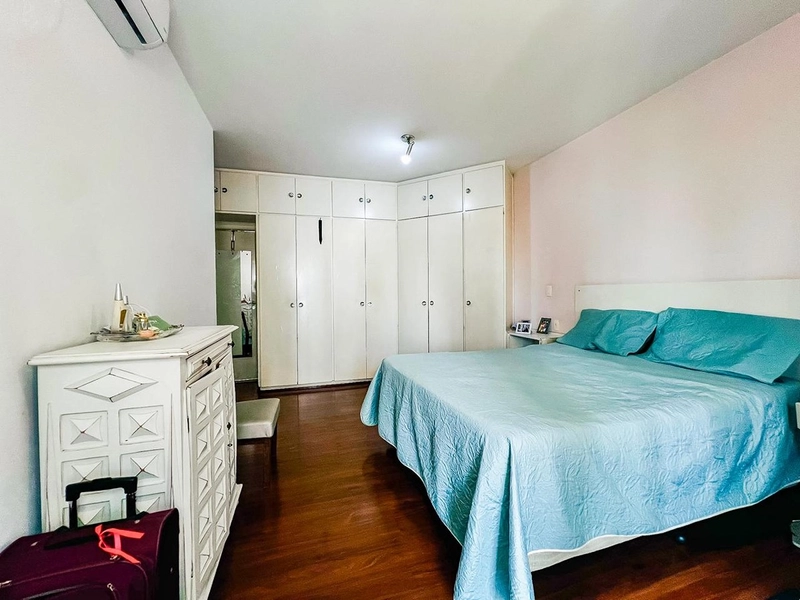 Aclimação | 150m² | 4 Dorms (2 Suítes) | 3 Vagas | Sacada | 700m do Parque da Aclimação: 15ª foto da galeria de imagens do imóvel