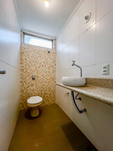 Espaço de verdade no Paraíso: 160m² + 3 vagas, raridade na região.”: 4ª foto da galeria de imagens do imóvel