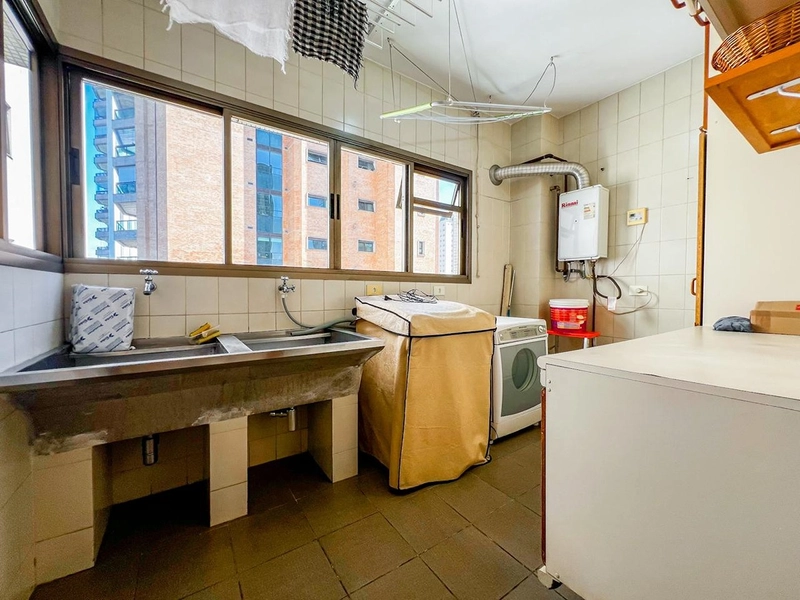 Exclusividade em 305 m² com vista definitiva para o Parque Airton Sena e clube Circulo Militar: 10ª foto da galeria de imagens do imóvel