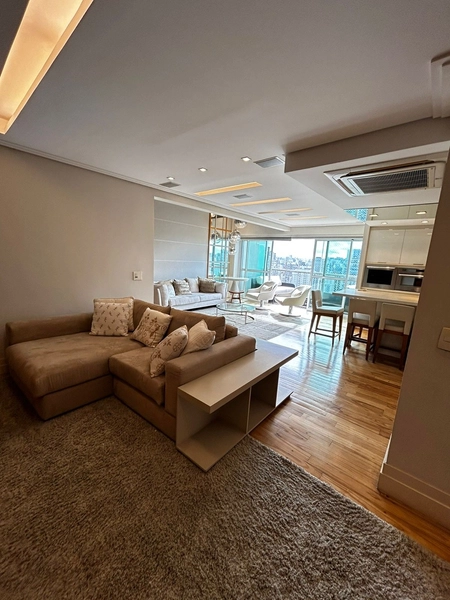 Duplex Mobiliado com Vista Livre em Moema – 2 Suítes e 2 Vagas no Andar Alto!: 4ª foto da galeria de imagens do imóvel