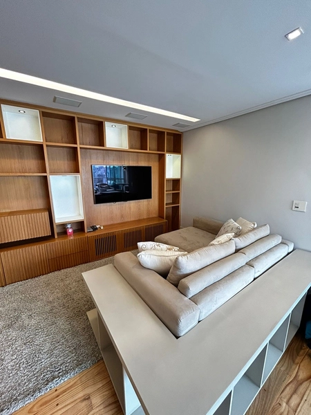 Duplex Mobiliado com Vista Livre em Moema – 2 Suítes e 2 Vagas no Andar Alto!: 2ª foto da galeria de imagens do imóvel
