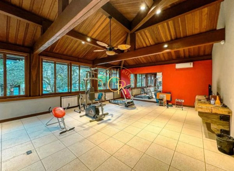 Linda Casa no Bavaria com 4 Dormitórios: 57ª foto da galeria de imagens do imóvel
