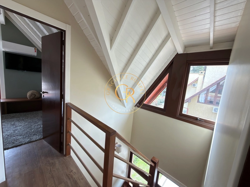 Linda Casa no Bavaria com 4 Dormitórios: 32ª foto da galeria de imagens do imóvel