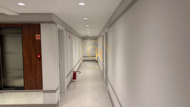 AP NOVO 2 DOR NA PRINCIPAL AVENIDA DE CANELA: 8ª foto da galeria de imagens do imóvel