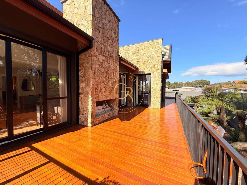 Linda Casa, Gramado decorada 5 Suítes: 61ª foto da galeria de imagens do imóvel