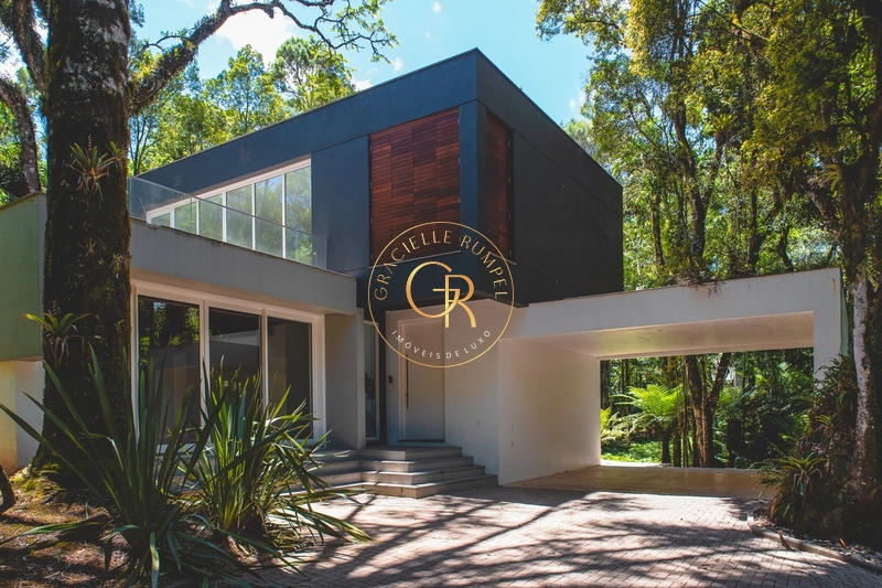 Casa com 4 suítes em condomínio em Gramado!: 1ª foto da galeria de imagens do imóvel