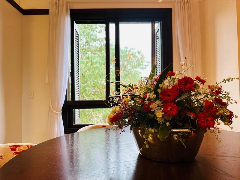 Apartamento com 5 dormitórios no Condomínio Resort de Gramado!: 5ª foto da galeria de imagens do imóvel