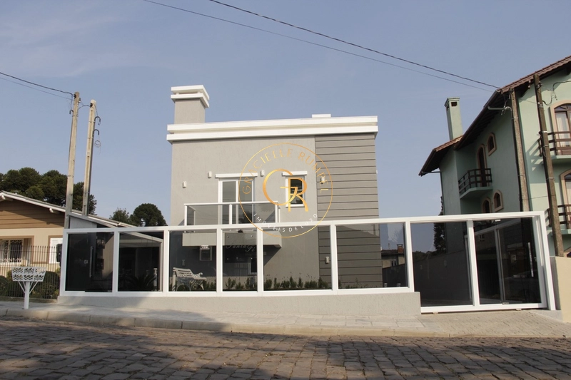 Casa com 02 dormitórios no Centro em Canela: 1ª foto da galeria de imagens do imóvel
