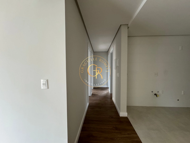 Apartamento com 3 dormitórios e vista para a roda gigante em Canela!: 6ª foto da galeria de imagens do imóvel