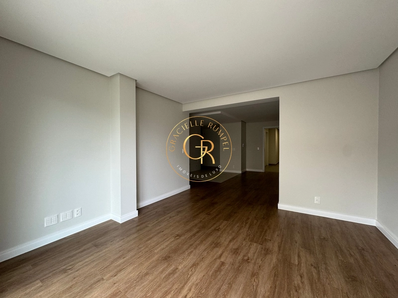Apartamento com 3 dormitórios e vista para a roda gigante em Canela!: 4ª foto da galeria de imagens do imóvel