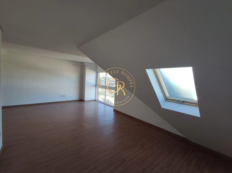 Apartamento com 04 dormitórios em Gramado!: 6ª foto da galeria de imagens do imóvel