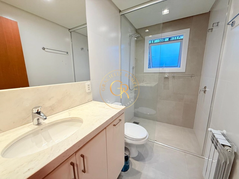 CASA ALTO PADRÃO COM 3 SUÍTES EM CONDOMÍNIO: 4ª foto da galeria de imagens do imóvel