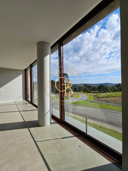 Casa com 03 dormitórios em Condomínio em Gramado: 26ª foto da galeria de imagens do imóvel