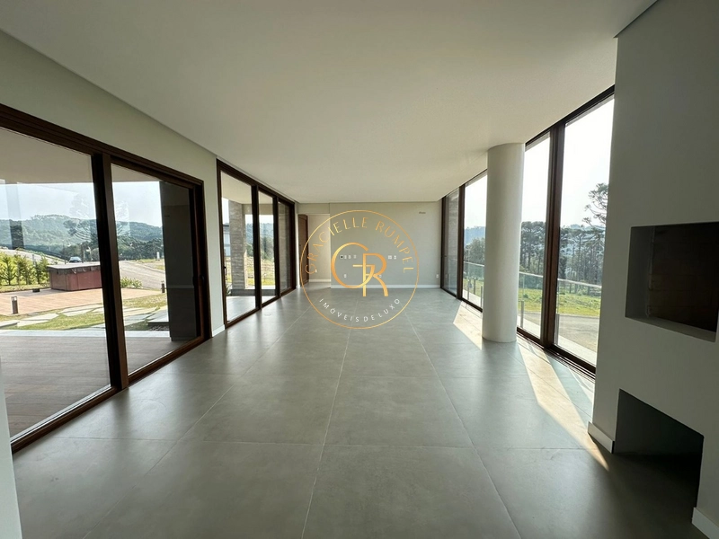 Casa com 03 dormitórios em Condomínio em Gramado: 25ª foto da galeria de imagens do imóvel