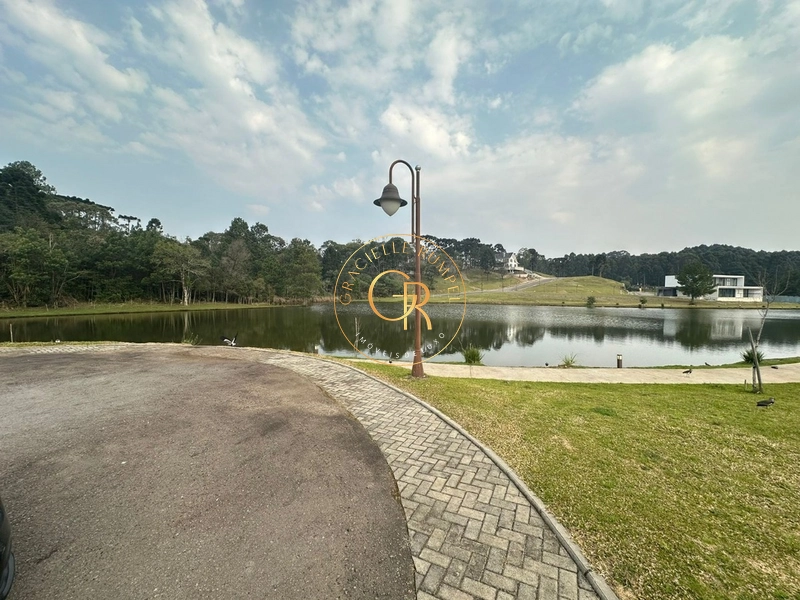 Casa com 03 dormitórios em Condomínio em Gramado: 57ª foto da galeria de imagens do imóvel