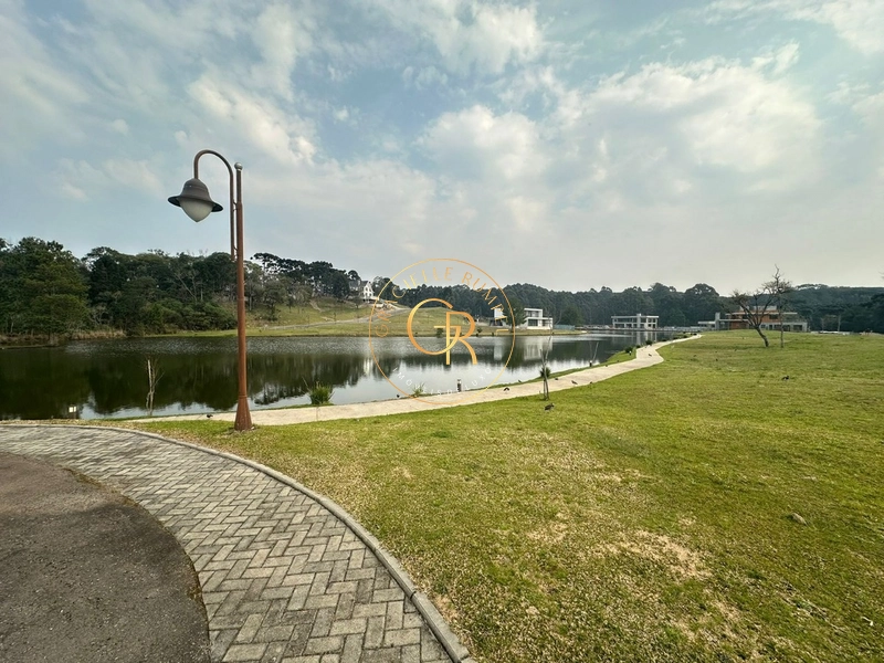 Casa com 03 dormitórios em Condomínio em Gramado: 56ª foto da galeria de imagens do imóvel