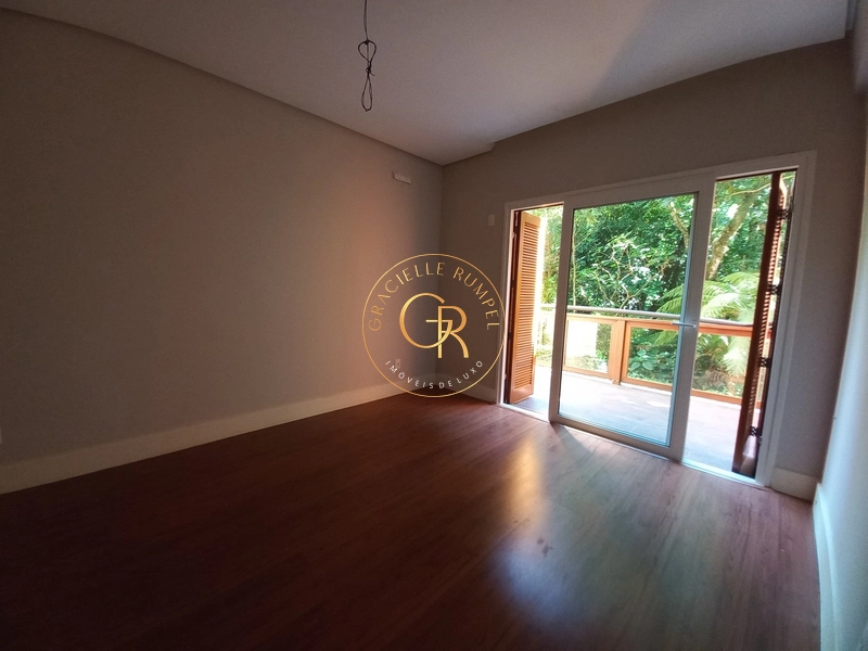 Apartamento com 3 suítes no centro de Gramado!: 12ª foto da galeria de imagens do imóvel