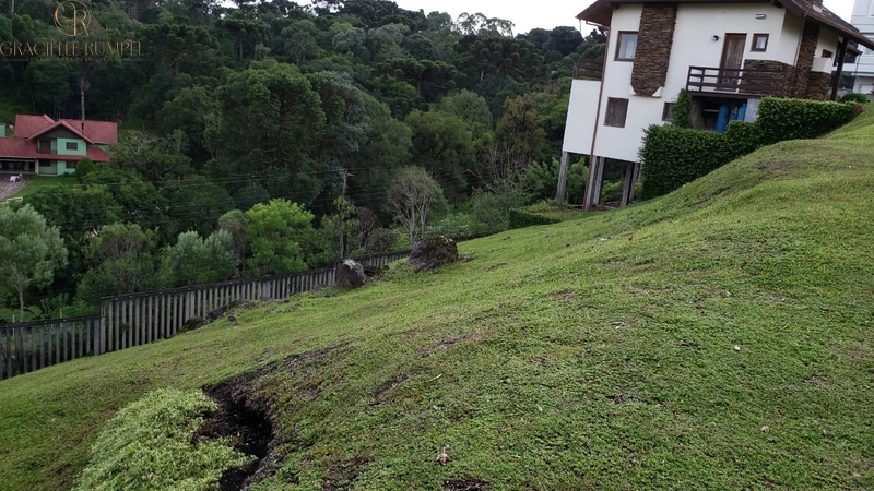 Terreno em Condomínio Fechado em Gramado: 4ª foto da galeria de imagens do imóvel