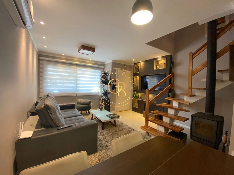 Casa Geminada com 03 quartos, Mobiliada em Canela: 3ª foto da galeria de imagens do imóvel
