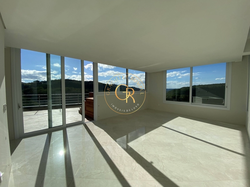 Casa com 4 suítes no Alphaville em Gramado!: 7ª foto da galeria de imagens do imóvel