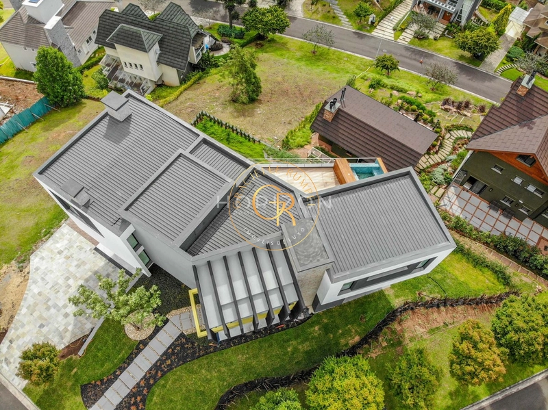 Casa com 4 suítes no Alphaville em Gramado!: 2ª foto da galeria de imagens do imóvel