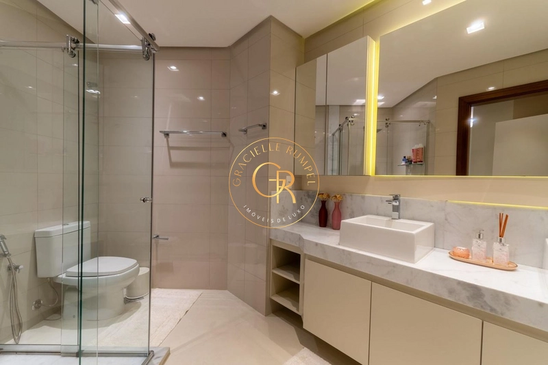 Apartamento mobiliado com 3 suítes em Gramado!: 2ª foto da galeria de imagens do imóvel
