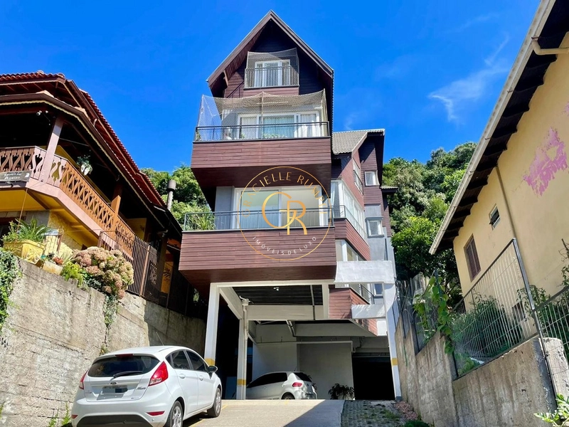 Apartamento  com 2 dormitórios em Gramado!: 1ª foto da galeria de imagens do imóvel
