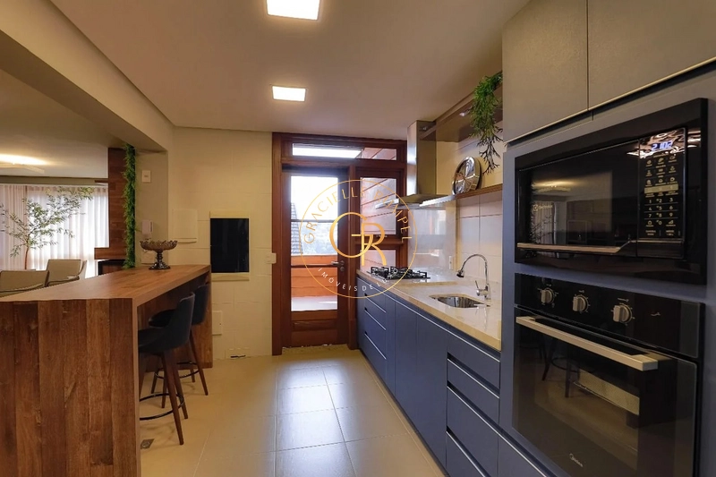 Apartamento Duplex mobiliado no Centro de Gramado!: 7ª foto da galeria de imagens do imóvel