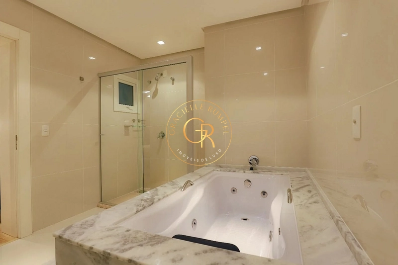 Apartamento Duplex mobiliado no Centro de Gramado!: 6ª foto da galeria de imagens do imóvel