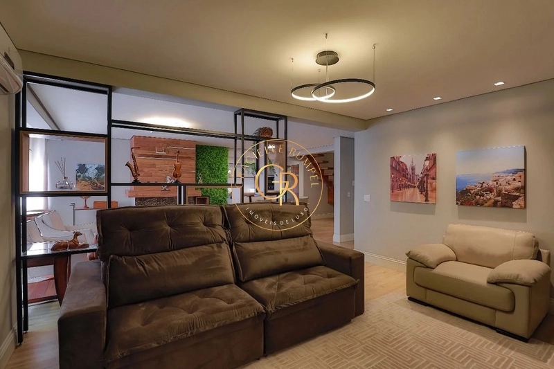 Apartamento Duplex mobiliado no Centro de Gramado!: 23ª foto da galeria de imagens do imóvel