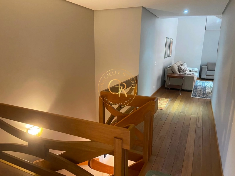 Cobertura duplex no centro de Gramado.: 25ª foto da galeria de imagens do imóvel