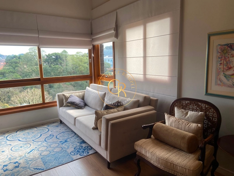 Cobertura duplex no centro de Gramado.: 6ª foto da galeria de imagens do imóvel