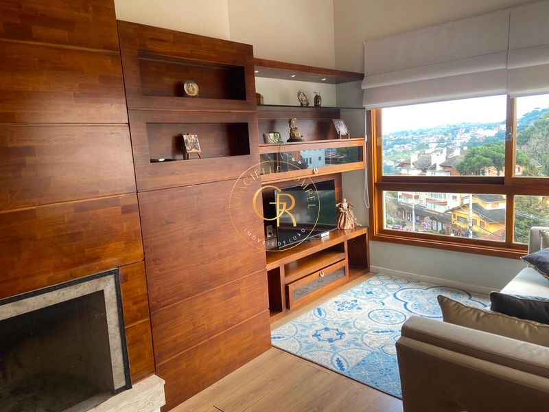 Cobertura duplex no centro de Gramado.: 5ª foto da galeria de imagens do imóvel