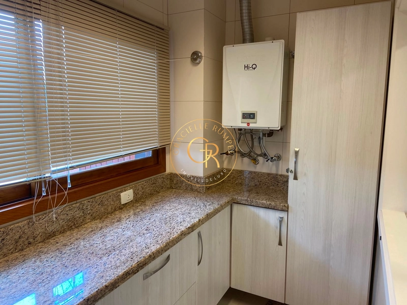 Cobertura duplex no centro de Gramado.: 35ª foto da galeria de imagens do imóvel