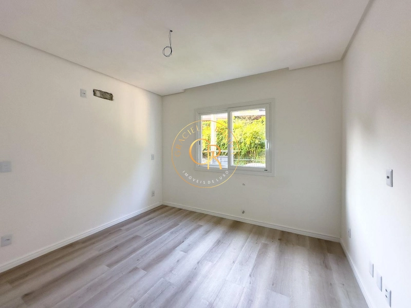 Apartamento com 03 dormitórios em Gramado: 16ª foto da galeria de imagens do imóvel