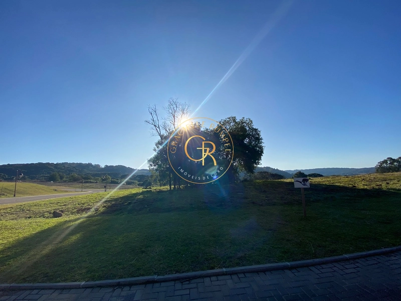 Terreno em condomínio em Gramado: 1ª foto da galeria de imagens do imóvel