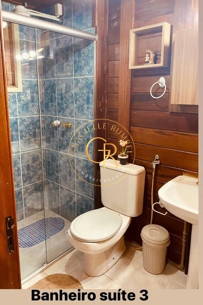 Belíssima Casa com  04 dormitórios em Gramado!: 25ª foto da galeria de imagens do imóvel