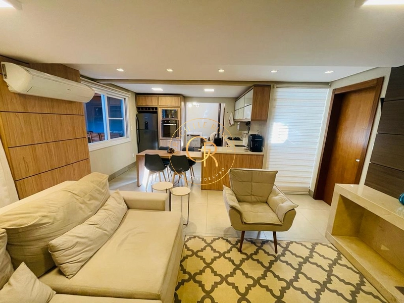 Casa com 4 dormitórios em Canela!: 2ª foto da galeria de imagens do imóvel