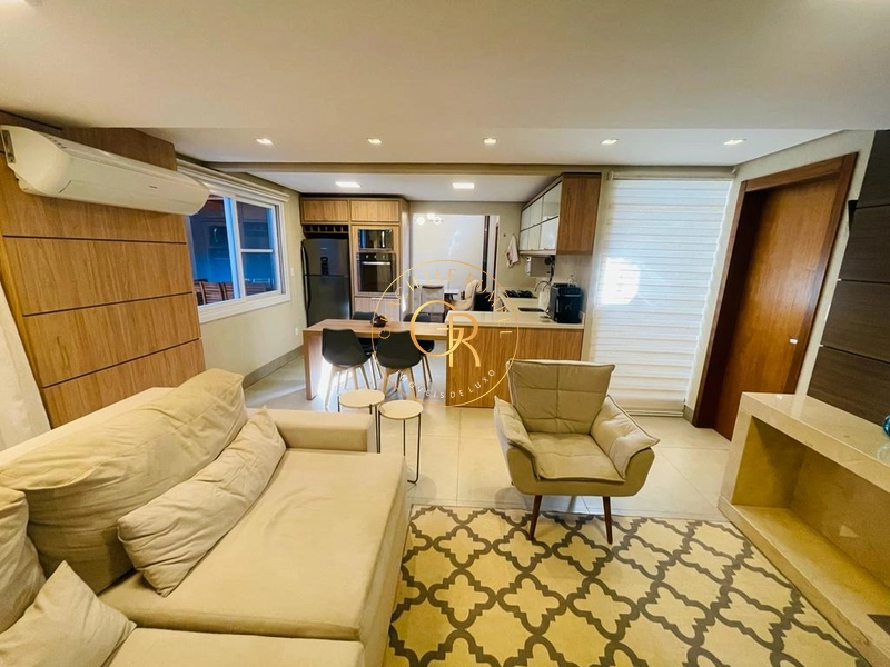 Casa com 4 dormitórios em Canela!: 3ª foto da galeria de imagens do imóvel