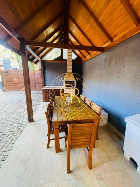 Casa com 4 dormitórios em Canela!: 29ª foto da galeria de imagens do imóvel