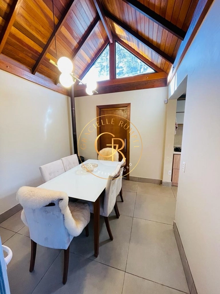 Casa com 4 dormitórios em Canela!: 9ª foto da galeria de imagens do imóvel