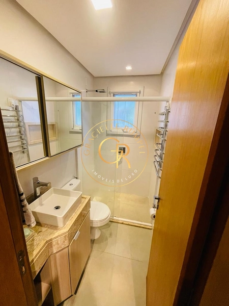 Casa com 4 dormitórios em Canela!: 18ª foto da galeria de imagens do imóvel