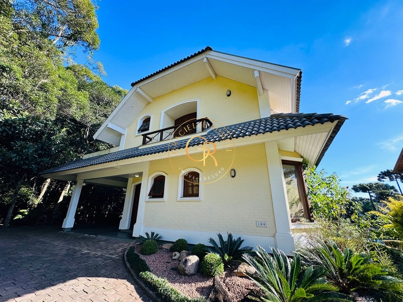 Casa mobiliada em condomínio fechado em Gramado: 2ª foto da galeria de imagens do imóvel