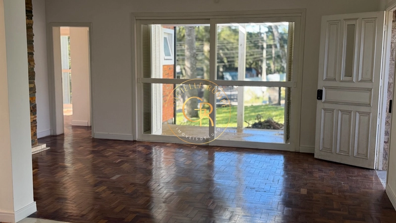 Casa com 3 dormitórios bairro Maggi próximo ao lago: 15ª foto da galeria de imagens do imóvel