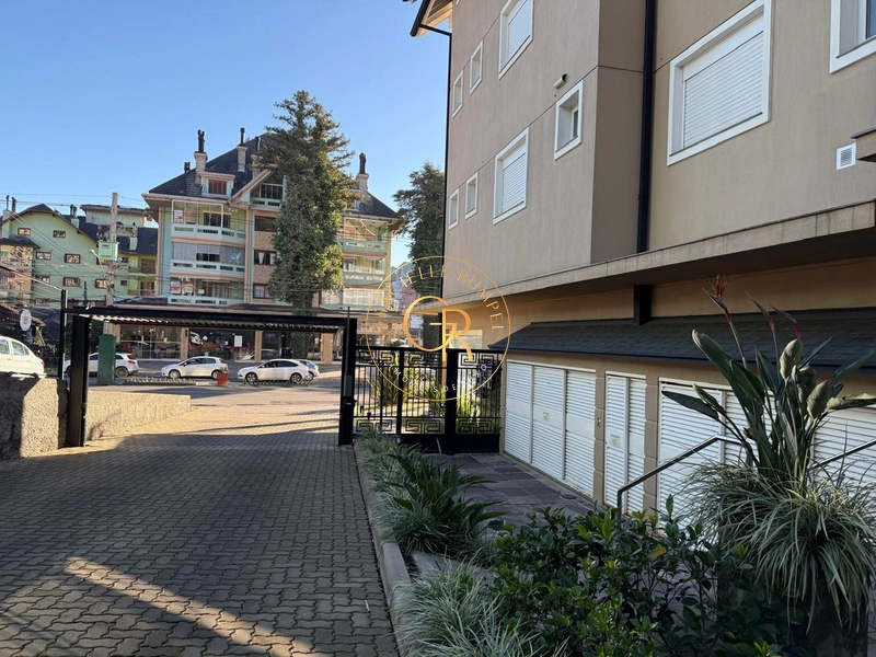 Apartamento com 02 suítes  na Av. Borges de Medeiros em Gramado: 2ª foto da galeria de imagens do imóvel