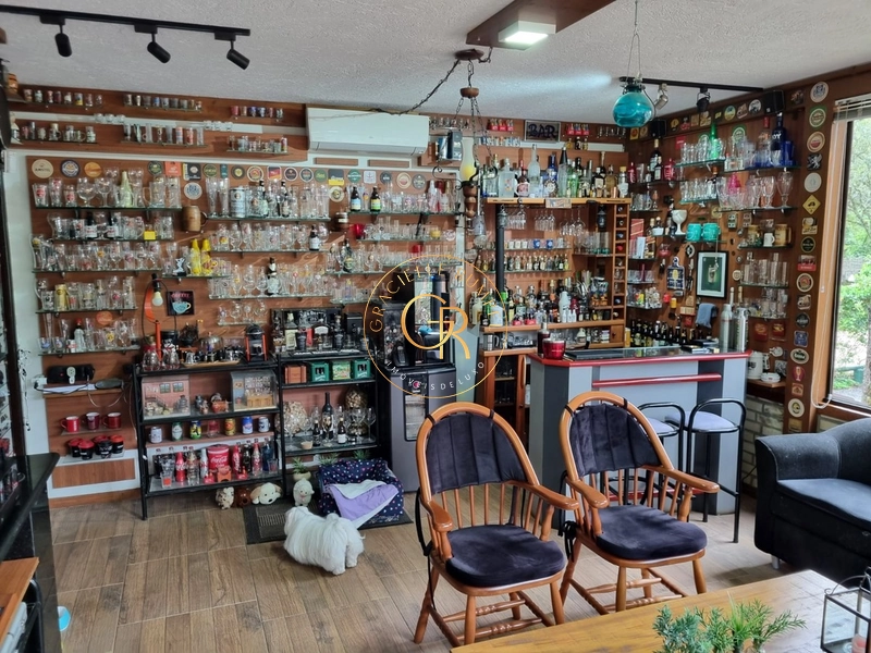 Excelente residência em meio à natureza, a apenas 4 minutos do centro: 53ª foto da galeria de imagens do imóvel