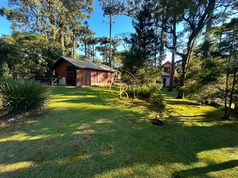 Excelente residência em meio à natureza, a apenas 4 minutos do centro: 19ª foto da galeria de imagens do imóvel
