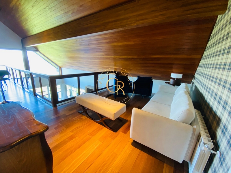 Apartamento com 5 dormitórios no centro de Gramado: 9ª foto da galeria de imagens do imóvel