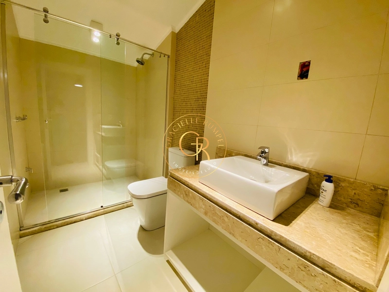 Apartamento com 5 dormitórios no centro de Gramado: 29ª foto da galeria de imagens do imóvel